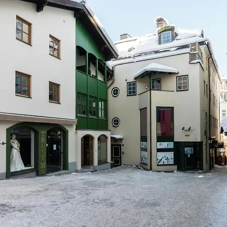 Comfortable Apartment In Zell Am See Near Forest *