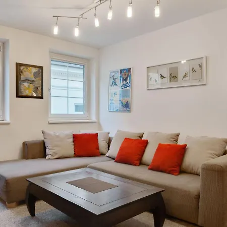 Apartment Comfortable Apartment In Zell Am See Near Forest Zell am See