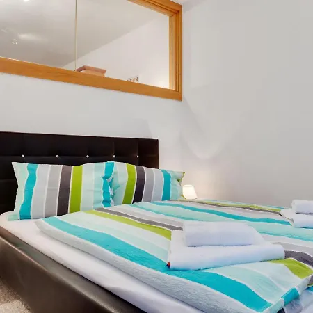 Comfortable Apartment In Zell Am See Near Forest Daire Zell am See