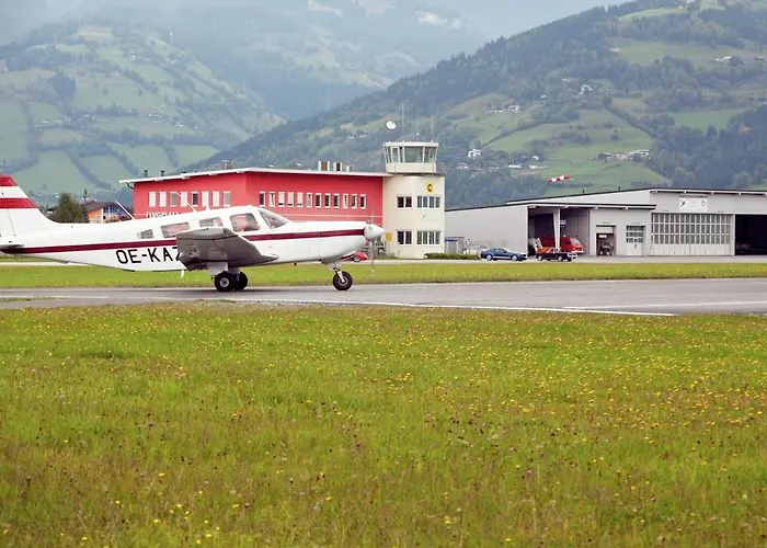 Appartamento Comfortable In Zell Am Near Forest Zell am See